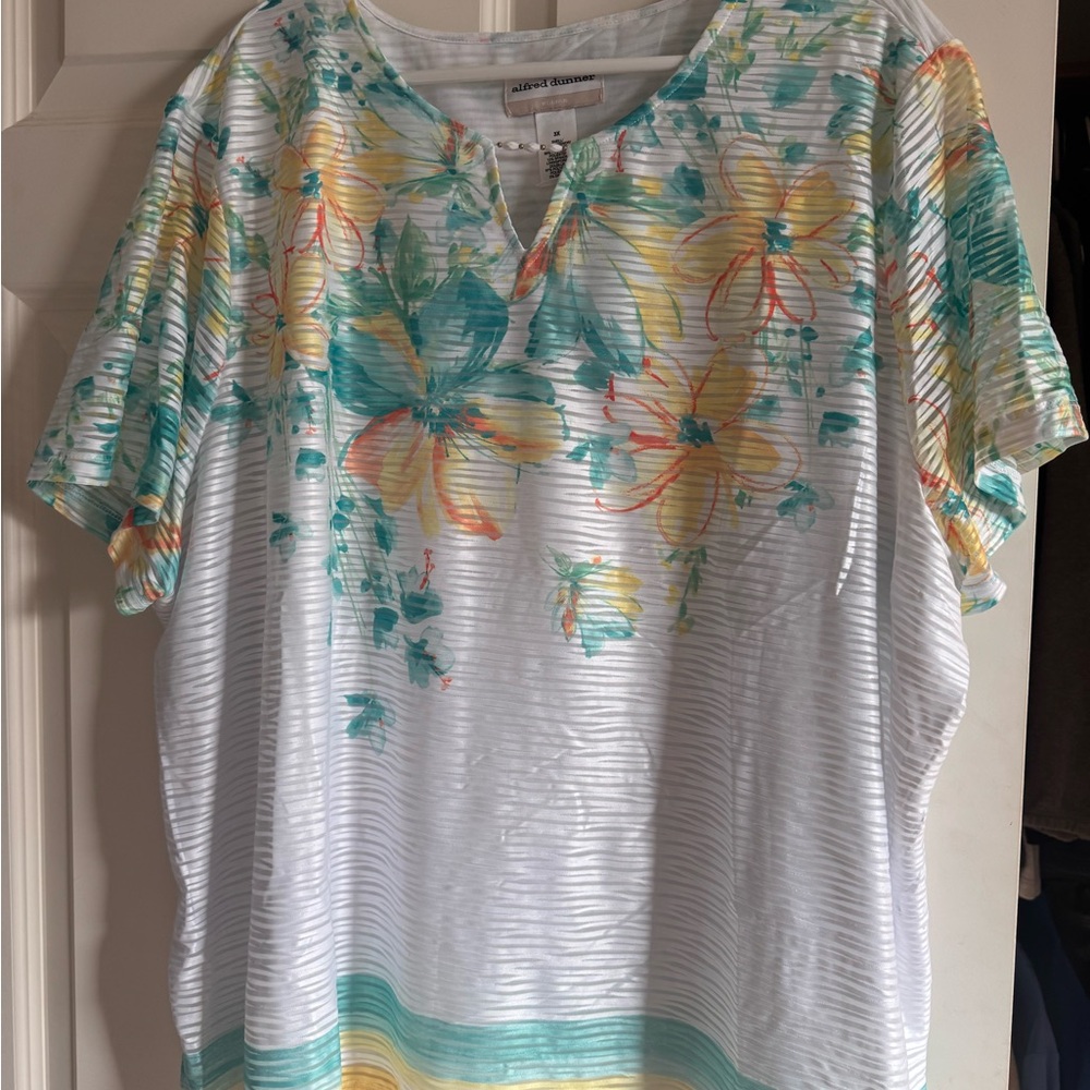 Alfred Dunner White Floral Blouse with Yellow and Green Accents